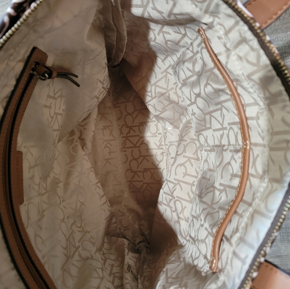 Calvin Klein Women's Monogram Tote Bag - Black and Brown - Picture 4 of 10